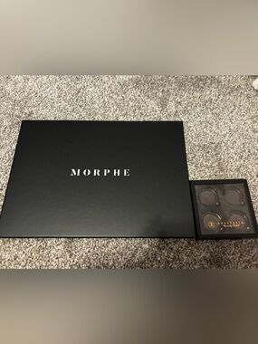 Morphe & ABH magnetic palettes